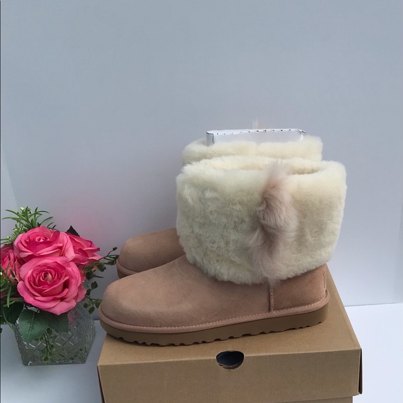 UGG Classic Mini Wisp - Picture 5 of 9